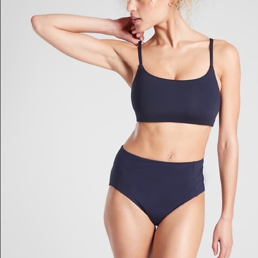 Athleta Scoop Bikini Top D-DD Navy Blue New